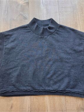 URBAN OUTFITTERS mock neck tank top